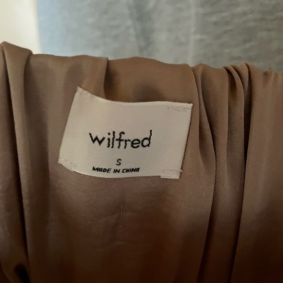 Wilfred satin crop top - Picture 4 of 4